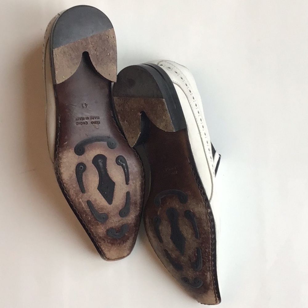 Host Pick! ❤️ John McCartney Vintage Shoes - Picture 13 of 14